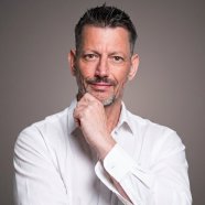 Libor Vrška