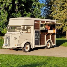 Wine Lovers Truck