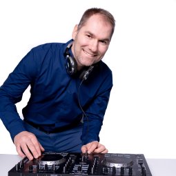 Dj Habis