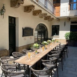 Forhaus Restaurant